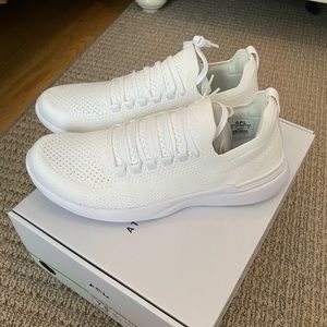 Women’s APL Techloom Breeze sz 7.5